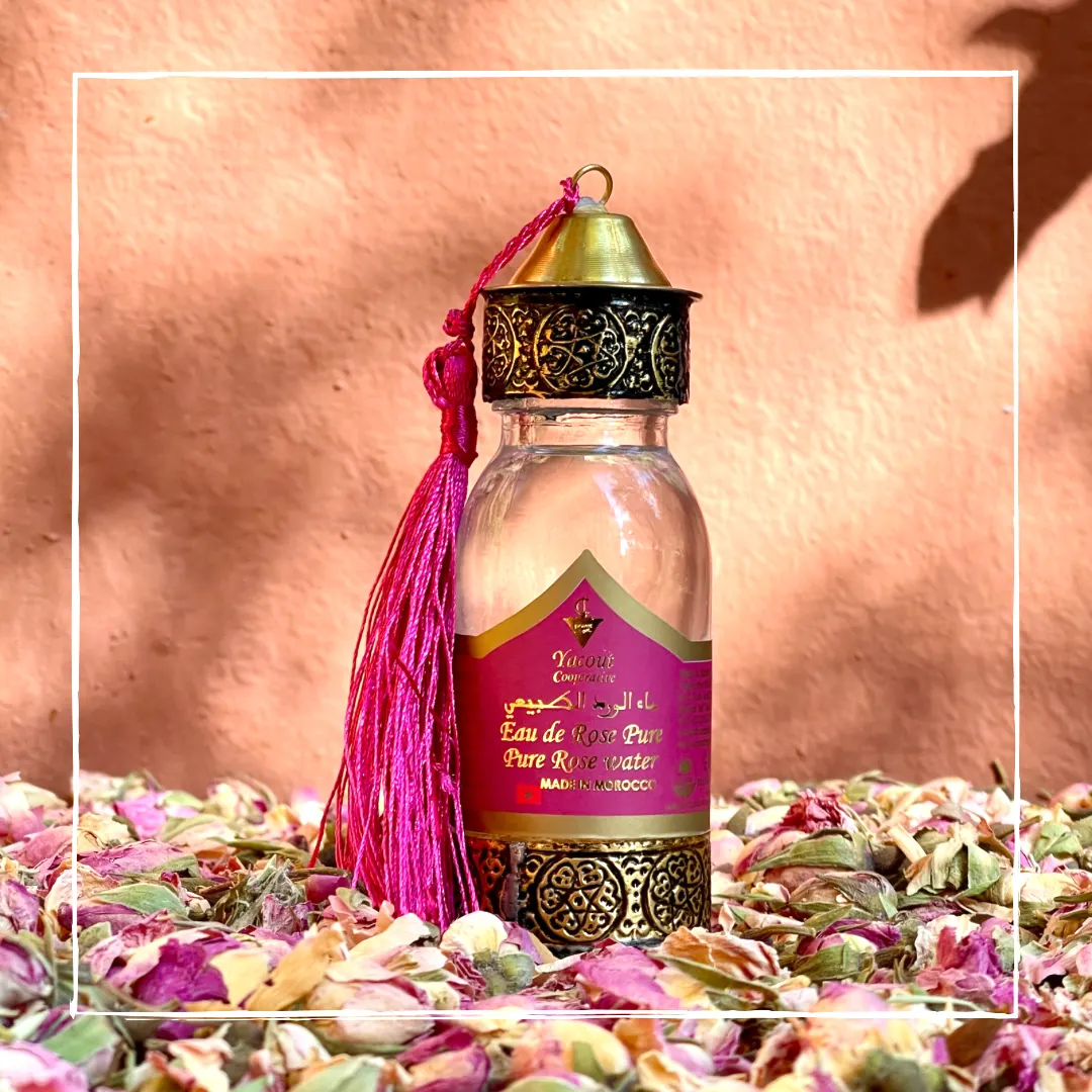Agua de rosas, frasco decorativo