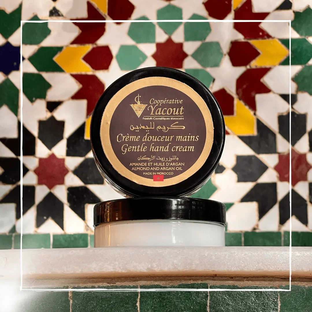 Petite crème pour les mains aux amandes